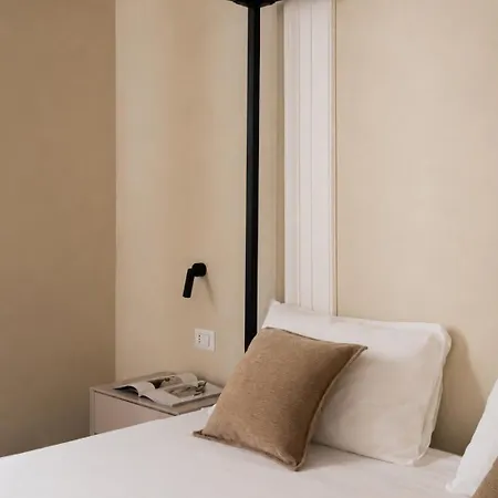 Zen Trevi Luxury 4* ローマ