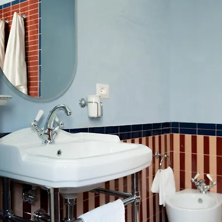 Zen Trevi Luxury