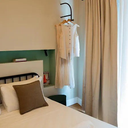 Zen Trevi Luxury 4* ローマ